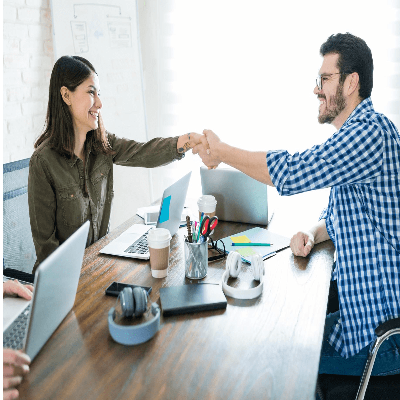 UBN Vision - Business handshake